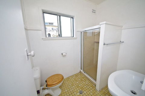 Apollo 1, 9 Hodgson Street - Perth Resorts 5