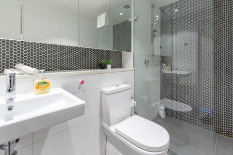 Two Bedders Apartment With Stunning Water View - Accommodation Perth 9