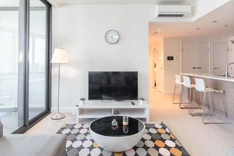 Two Bedders Apartment With Stunning Water View - Accommodation Perth 5
