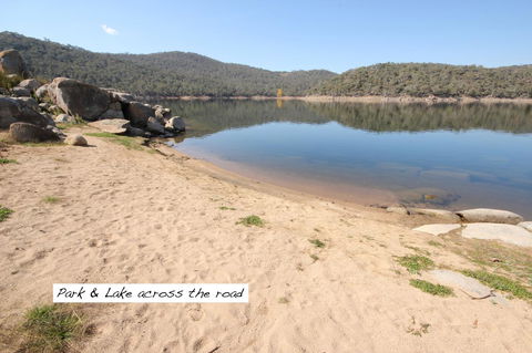 Full Circle Apartments - Perth Resorts 34