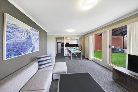 Adina Apartment Hotel Sydney Surry Hills - Accommodation Perth 13