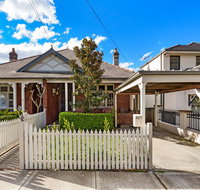 Drummoyne 3 Bedroom Home 62ALE - Accommodation Perth