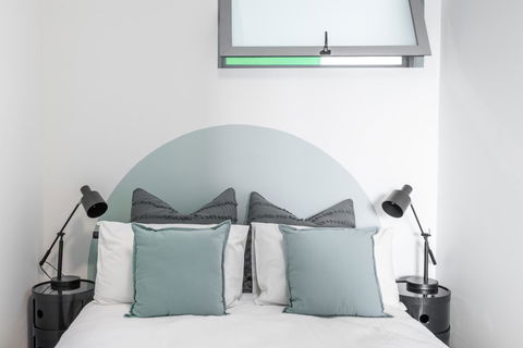 Large Light Luxe 3BDR 2BA Free Parking - Walk To Sydney Uni And RPA - Accommodation Perth 10