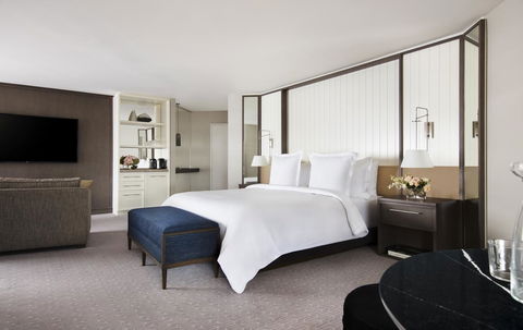 Four Seasons Hotel Sydney - Accommodation Perth 2