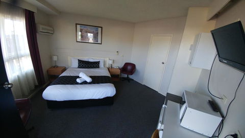 Bega Motel - Perth Resorts 17