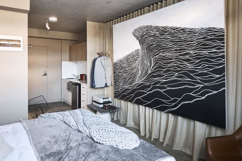 The Collectionist Newtown - Accommodation Perth 11