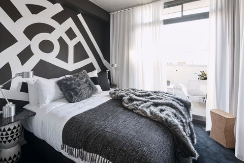 The Collectionist Newtown - Accommodation Perth 5