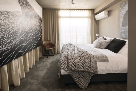 The Collectionist Newtown - Accommodation Perth 14