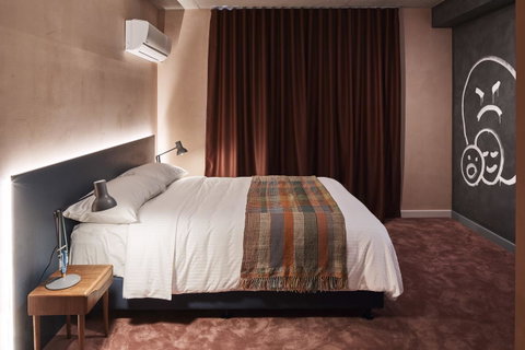 The Collectionist Newtown - Accommodation Perth 24