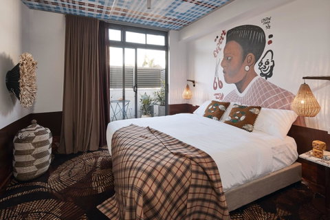 The Collectionist Newtown - Accommodation Perth 35