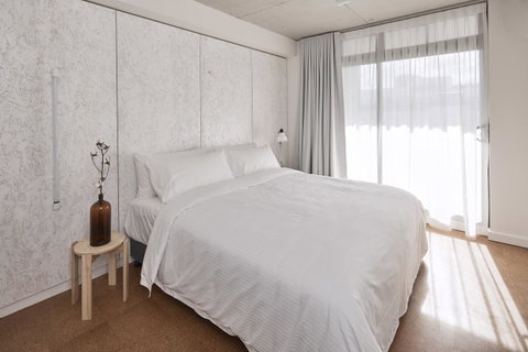 The Collectionist Newtown - Accommodation Perth 15