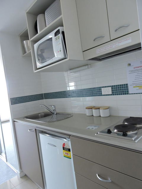 BASE Holidays - Ettalong Beach Premium Apartments - Accommodation Perth 21