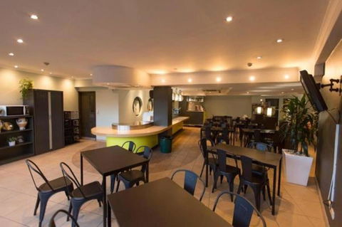 Hotel Hacienda - Perth Resorts 6