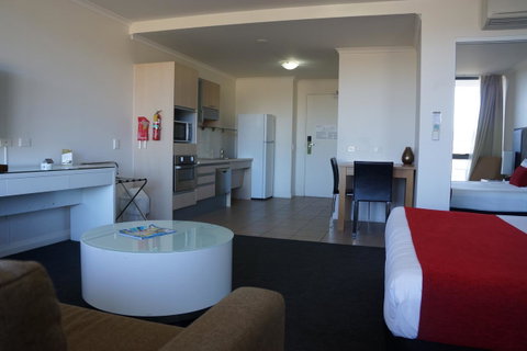 Rydges Mount Panorama Bathurst - Accommodation Perth 2