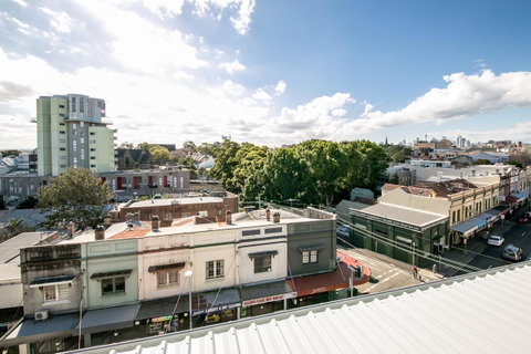 The Urban Newtown - Accommodation Perth 17