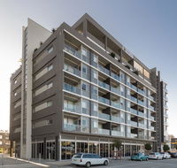Honeysuckle Executive Apartments - Perth Resorts
