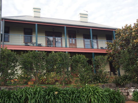 Bellevue Accommodation - Perth Resorts 16