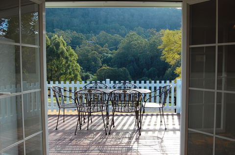Cadair Cottages - Accommodation Perth 2