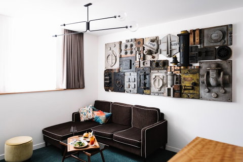 The Old Clare Hotel, Independent Collection By EVT - Accommodation Perth 19