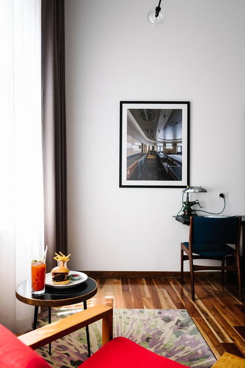 The Old Clare Hotel, Independent Collection By EVT - Accommodation Perth 10