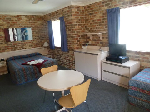 Mollymook Surfbeach Motel & Apartments - Perth Resorts 24