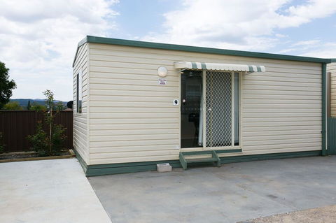 Crestview Tourist Park - Perth Resorts 14