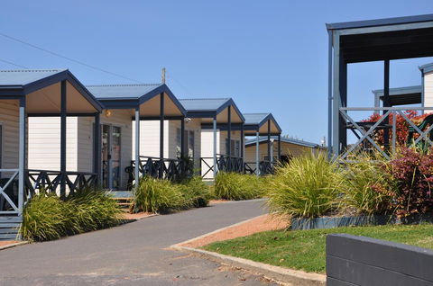 Crestview Tourist Park - Perth Resorts 7