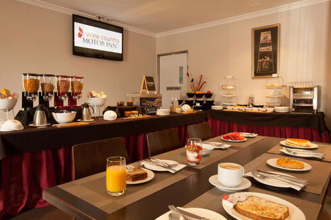 Wine Country Motor Inn - Accommodation Perth 8