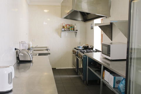 Mad Monkey Broadway - Accommodation Perth 18