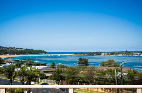 Baywatch Apartments Merimbula - Accommodation Perth 7