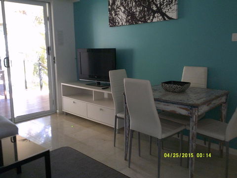 Pelican H2O One & Two Bedroom Apartments - Accommodation Perth 24