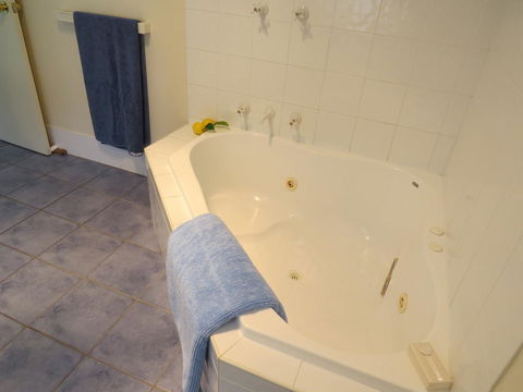 BlueWater Apartments - Accommodation Perth 21