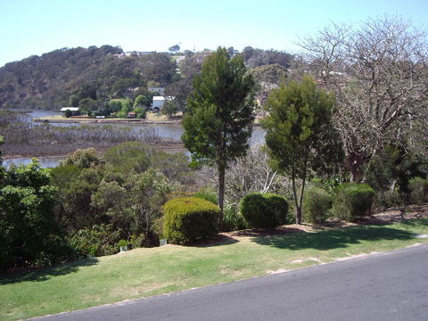 BlueWater Apartments - Accommodation Perth 11