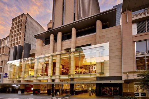 Hilton Sydney - Perth Resorts 15