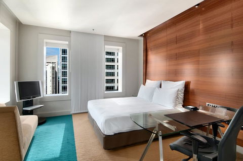 Hilton Sydney - Perth Resorts 28