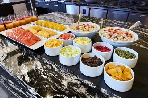 Hilton Sydney - Perth Resorts 11