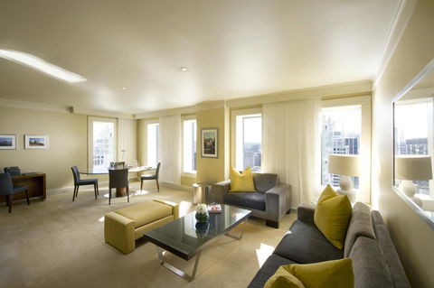 Hilton Sydney - Perth Resorts 32