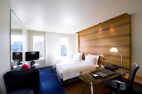 Hilton Sydney - Perth Resorts 36