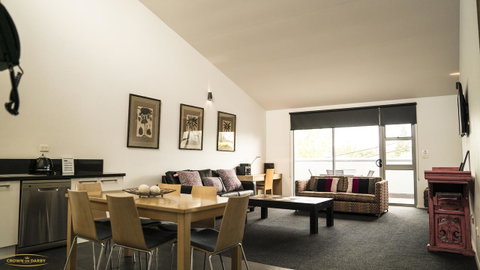 Crown On Darby Newcastle - Accommodation Perth 12
