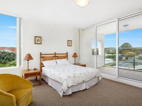 Regatta 13 - Accommodation Perth 7