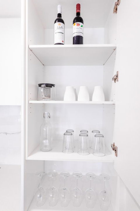 Near Train Station, New 2 BR Apt/free Parking - Accommodation Perth 10