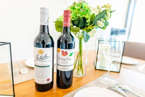 Near Train Station, New 2 BR Apt/free Parking - Accommodation Perth 9