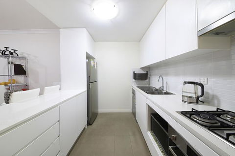 Sydney Apartment Close To Airport & CBD - Accommodation Perth 11