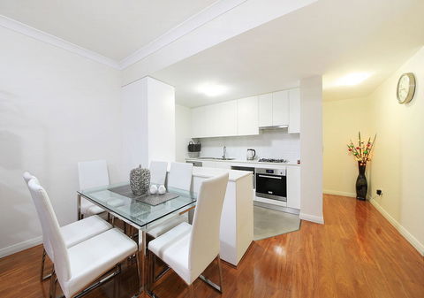 Sydney Apartment Close To Airport & CBD - Accommodation Perth 15