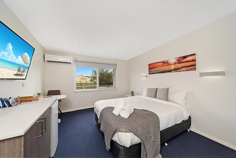 Carlton Suites - Perth Resorts 23
