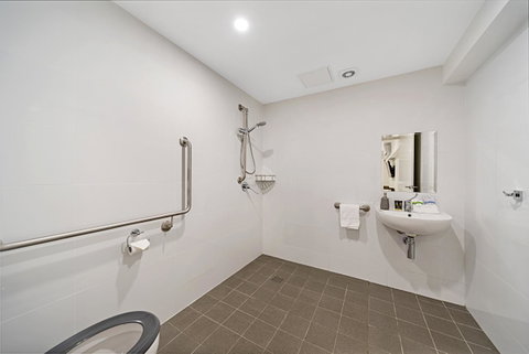 Carlton Suites - Perth Resorts 5