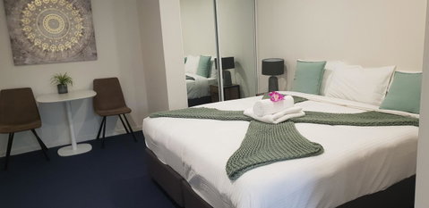 Carlton Suites - Perth Resorts 17