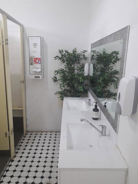 Clover Backpackers - Accommodation Perth 34