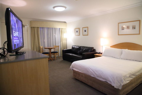 Carlyle Suites & Apartments - Perth Resorts 17