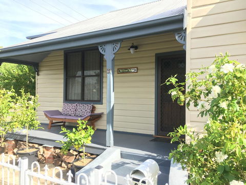 Caledonia Cottage - Accommodation Perth 5